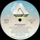 Dionne Warwick – Heartbreaker